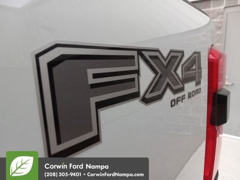 New 2026 Ford F350 Lariat w/ Black Appearance Package image 27