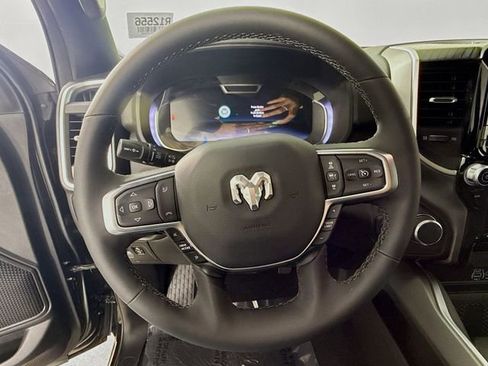 New 2026 RAM 1500 4x4 Crew Cab image 11