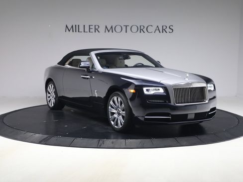 Certified 2017 Rolls-Royce Dawn image 19