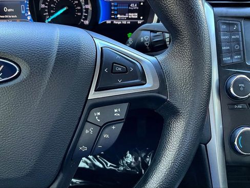 Used 2018 Ford Fusion S image 21