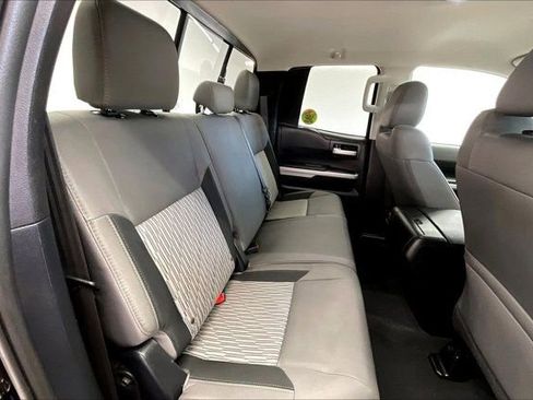 Used 2014 Toyota Tundra SR5 w/ TRD Off Road Package image 18