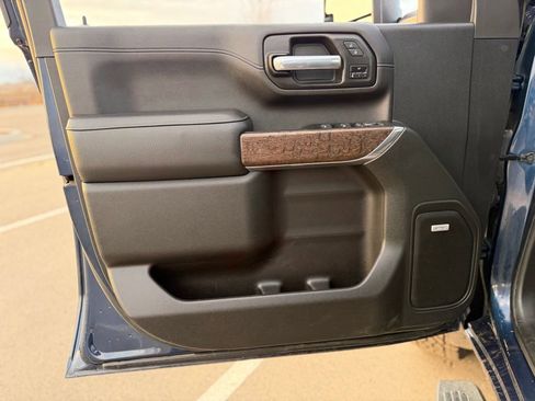 Certified 2023 GMC Sierra 2500 Denali image 22