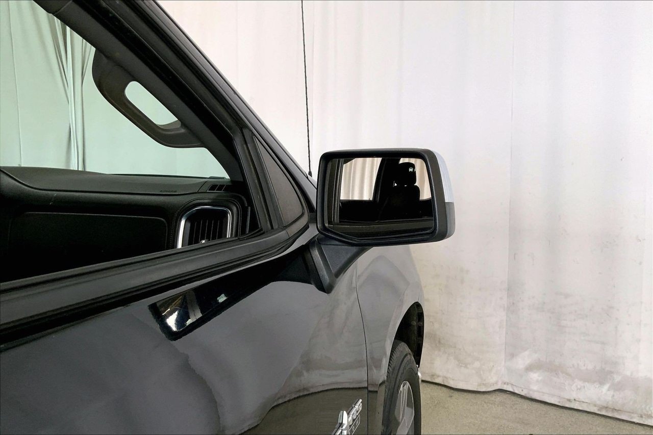 Used 2020 Chevrolet Silverado 1500 LT w/ Texas Edition RWD image 11