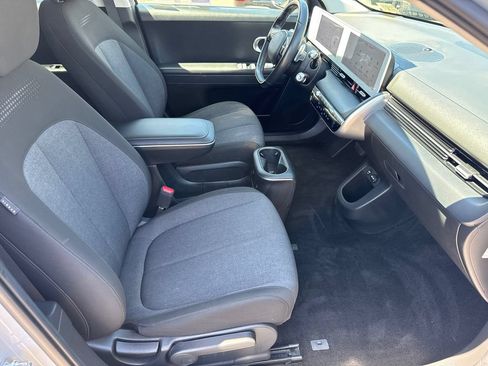 Used 2024 Hyundai Ioniq 5 SE RWD image 14