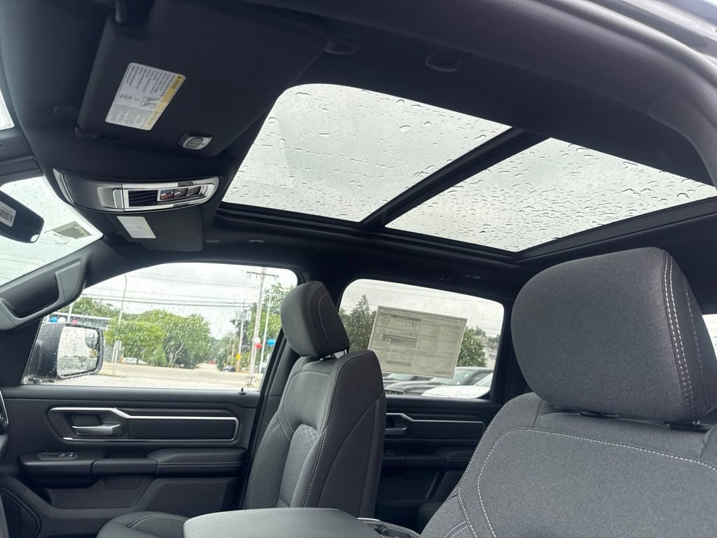 New 2026 RAM 1500 Big Horn AWD/4WD image 16