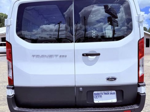 Used 2025 Ford Transit 250 Low Roof w/ Exterior Upgrade Package RWD image 7