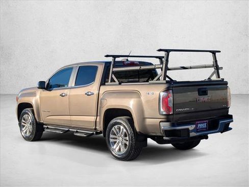 Used 2017 GMC Canyon SLT w/ Driver Alert Package image 8