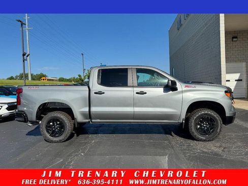 New 2026 Chevrolet Silverado 1500 Custom Trail Boss AWD/4WD image 1