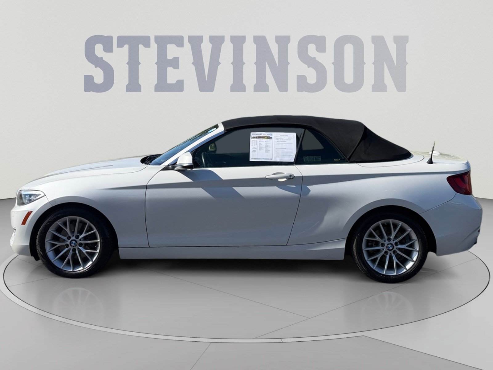 Used 2015 BMW 228i xDrive Convertible AWD/4WD image 2