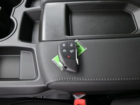 New 2026 GMC Sierra 3500 SLE w/ SLE Value Package image 18