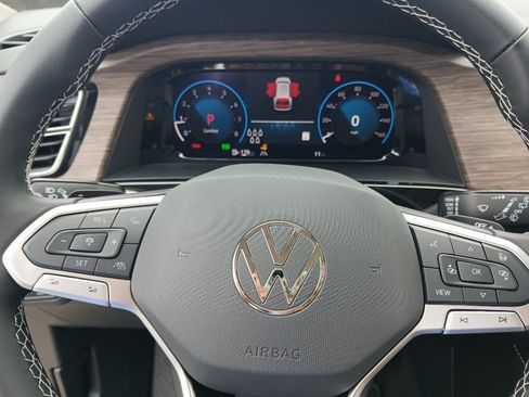 New 2026 Volkswagen Atlas SEL AWD/4WD image 11