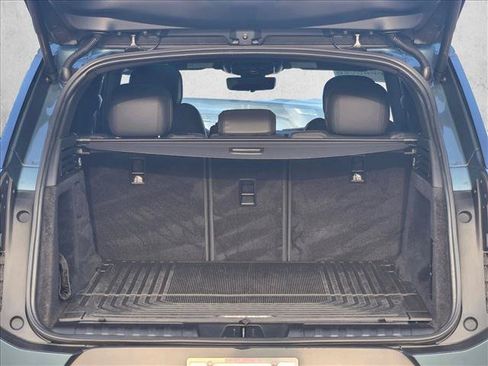 Certified 2025 Land Rover Range Rover Sport SE AWD/4WD image 6