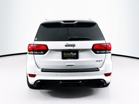 Used 2015 Jeep Grand Cherokee SRT w/ Trailer Tow Group IV AWD/4WD image 7