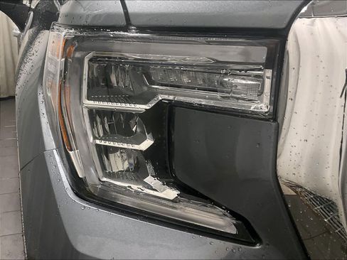 Used 2021 GMC Sierra 1500 SLT image 34