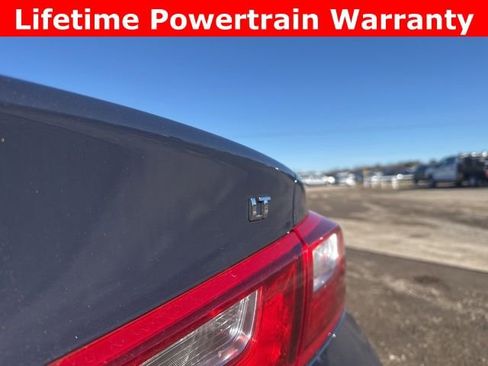 Used 2025 Chevrolet Malibu LT image 10