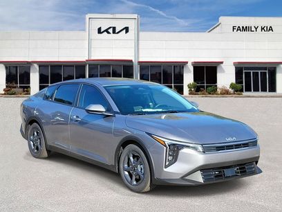 New 2026 Kia K4 LXS