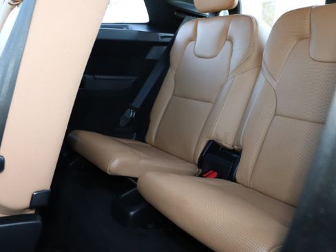 Used 2019 Volvo XC90 T6 Inscription w/ Luxury Package image 24