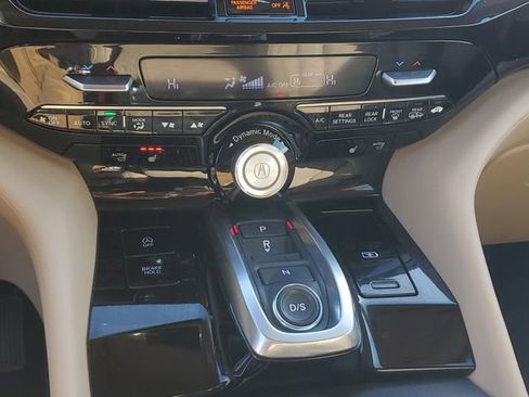 Used 2024 Acura MDX FWD w/ Technology Package image 32