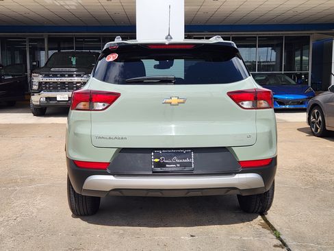 Used 2025 Chevrolet TrailBlazer LT FWD image 7