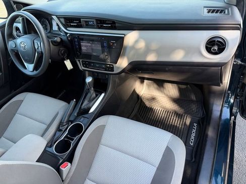 Certified 2017 Toyota Corolla LE w/ Carpet Mat Package (TMS) FWD image 19