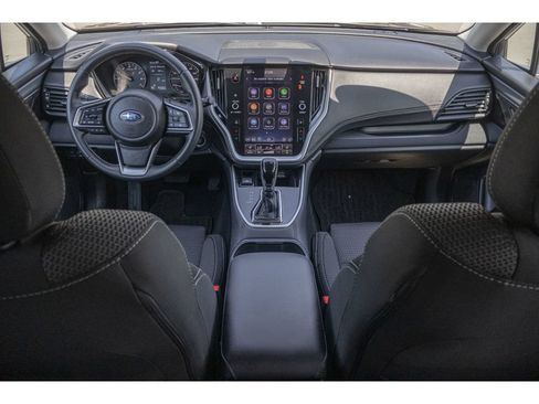 Used 2025 Subaru Outback Premium AWD/4WD image 12