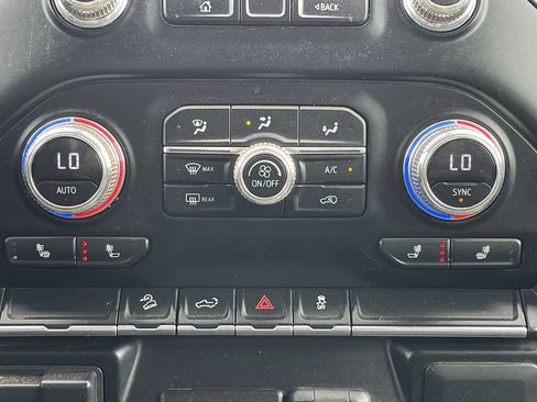 Used 2023 GMC Sierra 2500 SLE w/ SLE Convenience Package AWD/4WD image 35