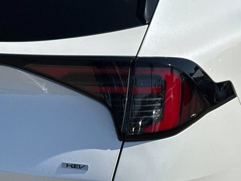 New 2026 Kia Sportage LX FWD image 34