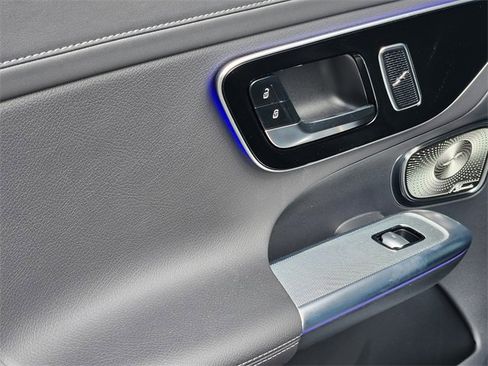 Certified 2026 Mercedes-Benz GLC 300 4MATIC image 15