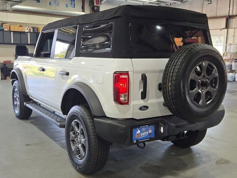 Used 2023 Ford Bronco Big Bend image 18