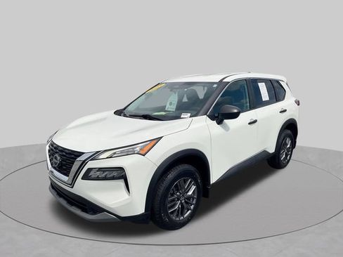 Certified 2023 Nissan Rogue S AWD/4WD image 5