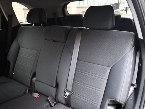 Used 2020 Kia Sorento LX image 30