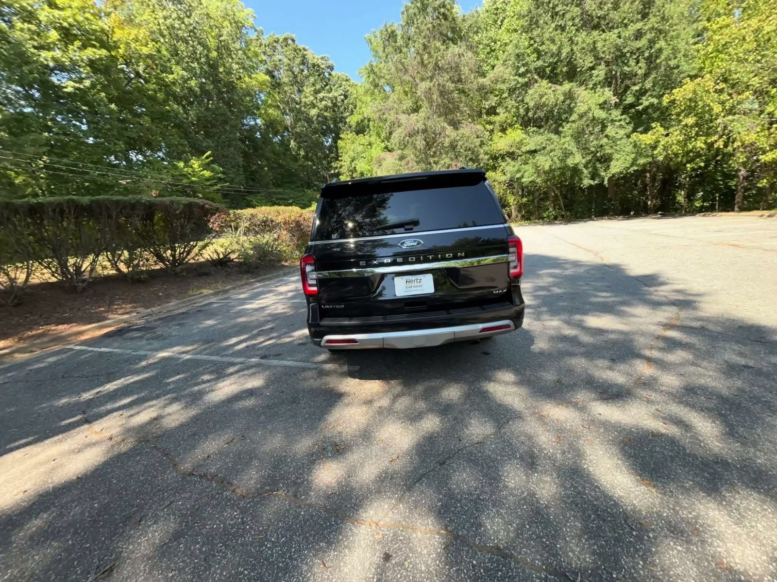 Used 2024 Ford Expedition Max Limited AWD/4WD image 12