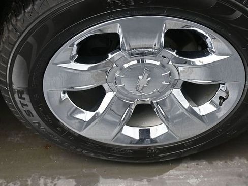 Used 2018 Chevrolet Silverado 1500 LTZ w/ Sport Package image 29