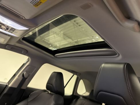 Used 2025 Toyota RAV4 XLE Premium FWD image 14