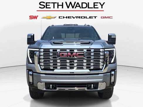 New 2026 GMC Sierra 2500 Denali w/ Denali Reserve Package image 2