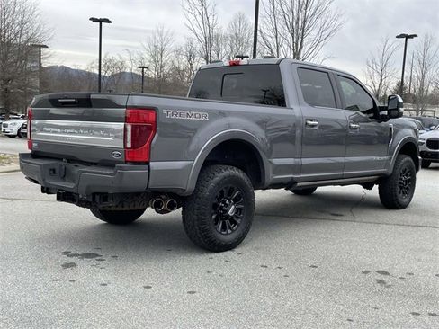 Used 2022 Ford F250 Platinum w/ Tremor Off-Road Package image 5