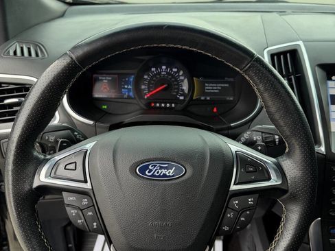 Used 2019 Ford Edge ST w/ Equipment Group 401A image 16