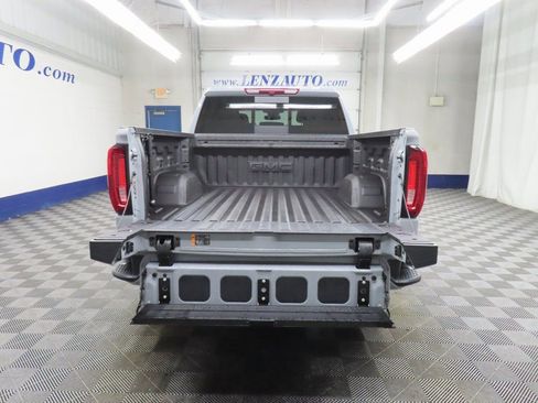 Used 2025 GMC Sierra 1500 Denali AWD/4WD image 37