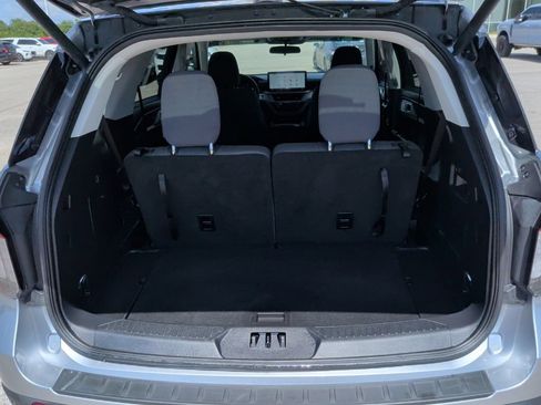Used 2025 Ford Explorer Active RWD image 40
