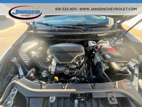 Used 2025 Cadillac XT5 Premium Luxury image 30