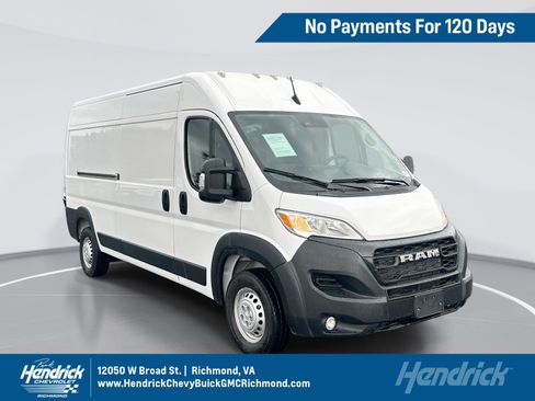 Used 2026 RAM ProMaster 2500 w/ Convenience Group FWD image 1