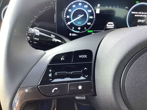 Certified 2025 Hyundai Elantra SEL w/ Cargo Package image 28