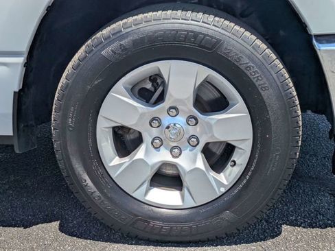 Used 2021 RAM 1500 Big Horn AWD/4WD image 11