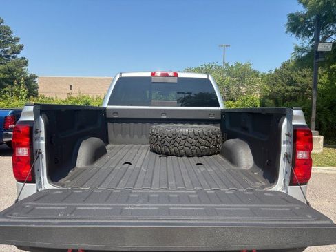 Used 2018 Chevrolet Silverado 2500 LTZ w/ Duramax Plus Package AWD/4WD image 17