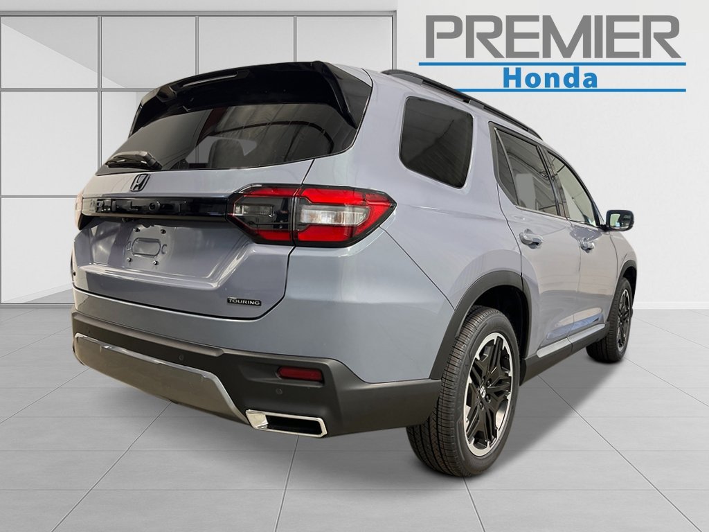 New 2026 Honda Pilot Touring image 5