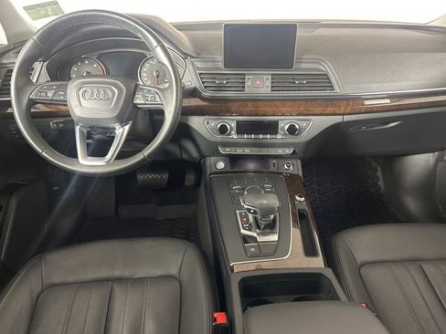 Used 2019 Audi Q5 2.0T Premium w/ Convenience Package image 13