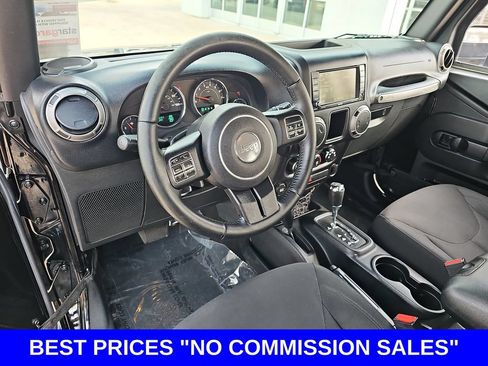 Used 2016 Jeep Wrangler Unlimited Sport w/ Connectivity Group AWD/4WD image 15