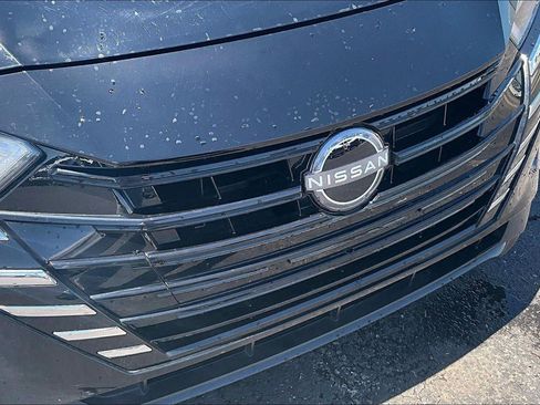 Used 2025 Nissan Versa SV FWD image 29