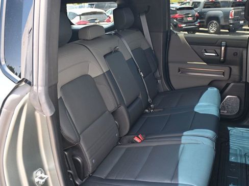 Used 2024 GMC Hummer EV 3X image 22