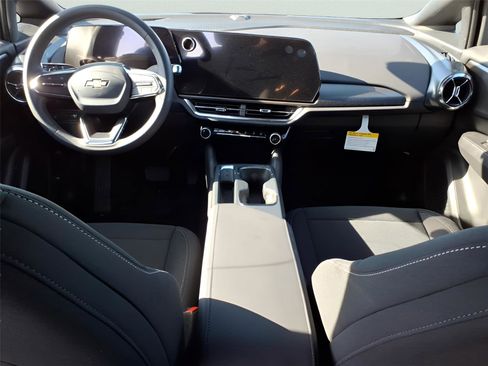 New 2026 Chevrolet Equinox EV LT w/ LPO, All-Weather Mat Package image 12